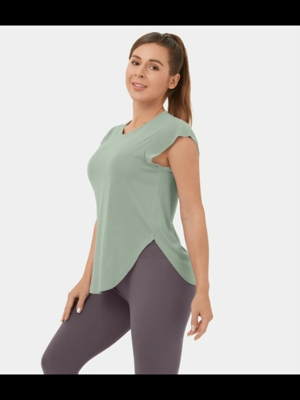 NWT Halara Round Neck Curved Hem Yoga Sports Top, Frost Green, Small